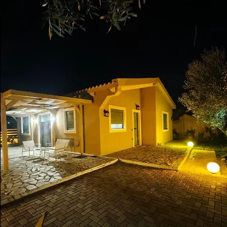 Mareta - Romantic & Peaceful Couple's Retreat Willa